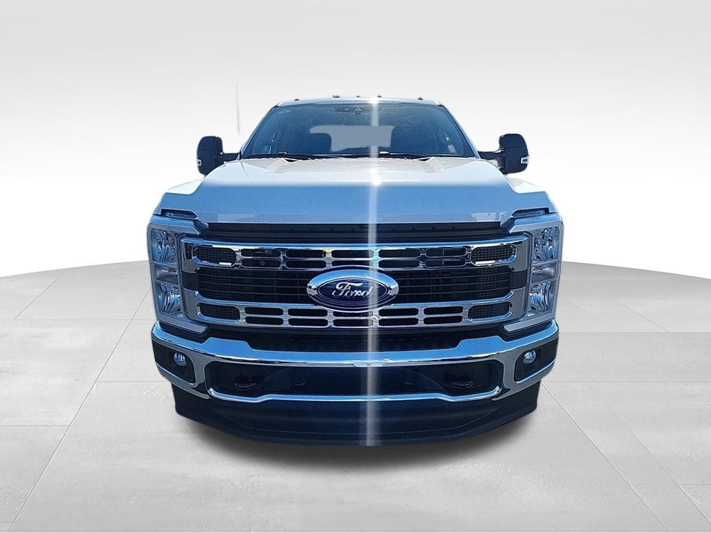 2026 Ford F-350SD XLT DRW