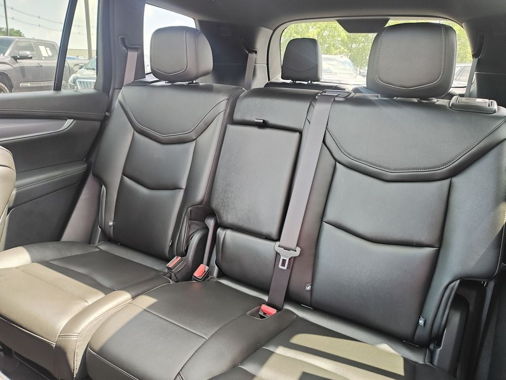 2024 Cadillac XT6 Luxury