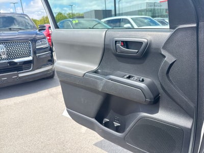 2022 Toyota Tacoma SR V6