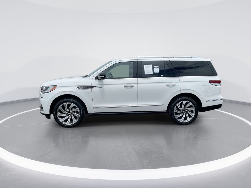 2022 Lincoln Navigator Reserve