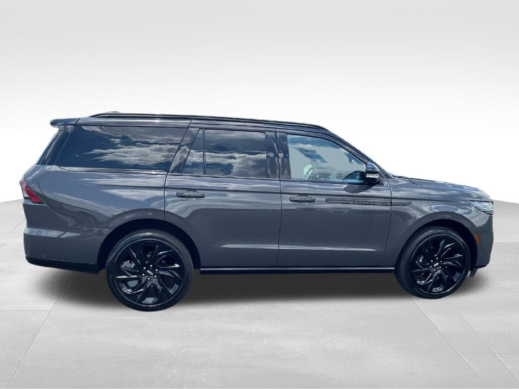 2025 Lincoln Navigator Black Label