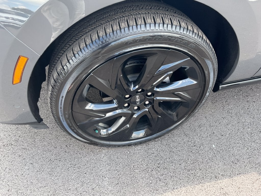 2025 Lincoln Navigator Black Label