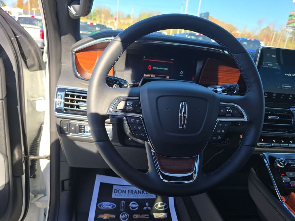 2024 Lincoln Navigator L Reserve