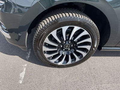 2022 Lincoln Navigator L Black Label