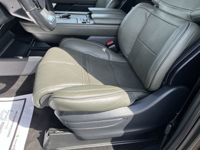 2022 Lincoln Navigator L Black Label