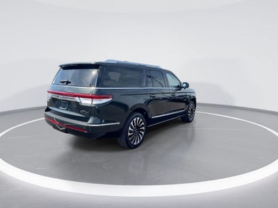 2022 Lincoln Navigator L Black Label