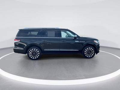 2022 Lincoln Navigator L Black Label