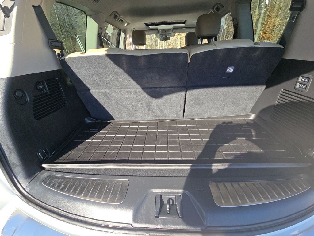 2022 INFINITI QX80 Premium Select