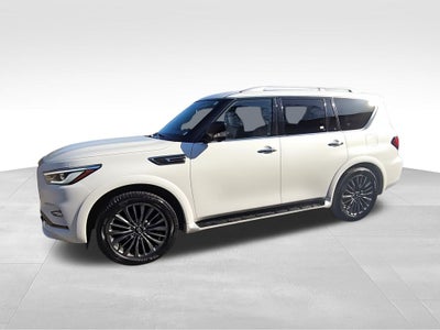 2022 INFINITI QX80 Premium Select