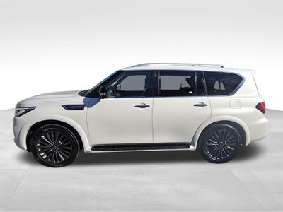 2022 INFINITI QX80 Premium Select
