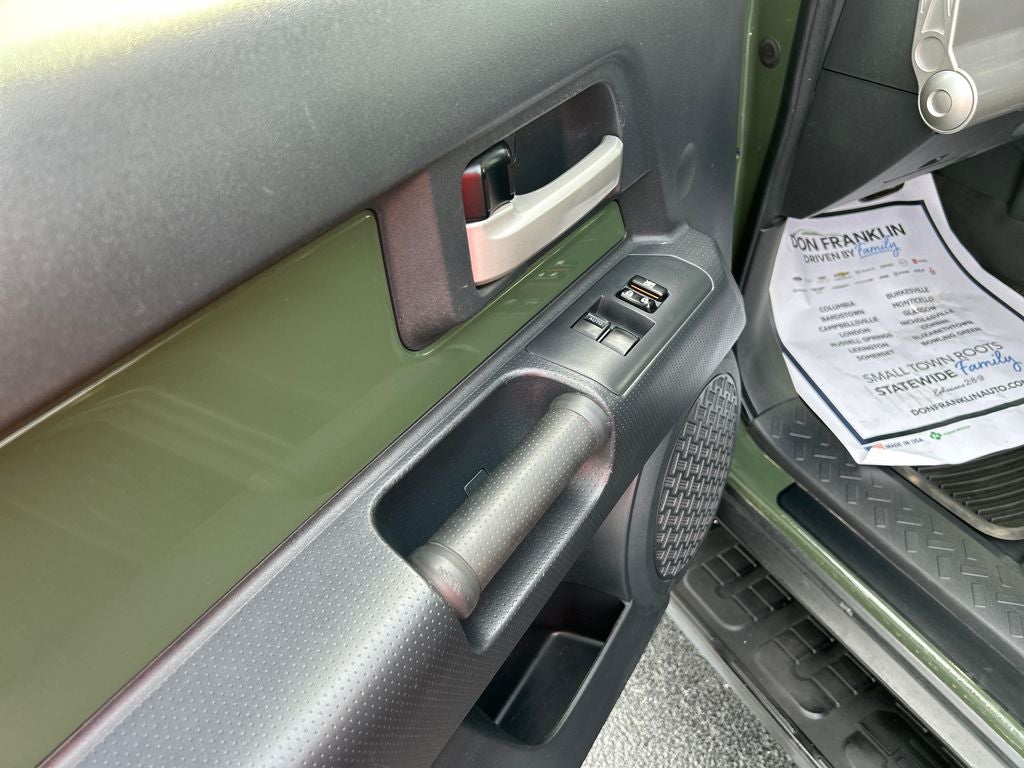 2012 Toyota FJ Cruiser Base