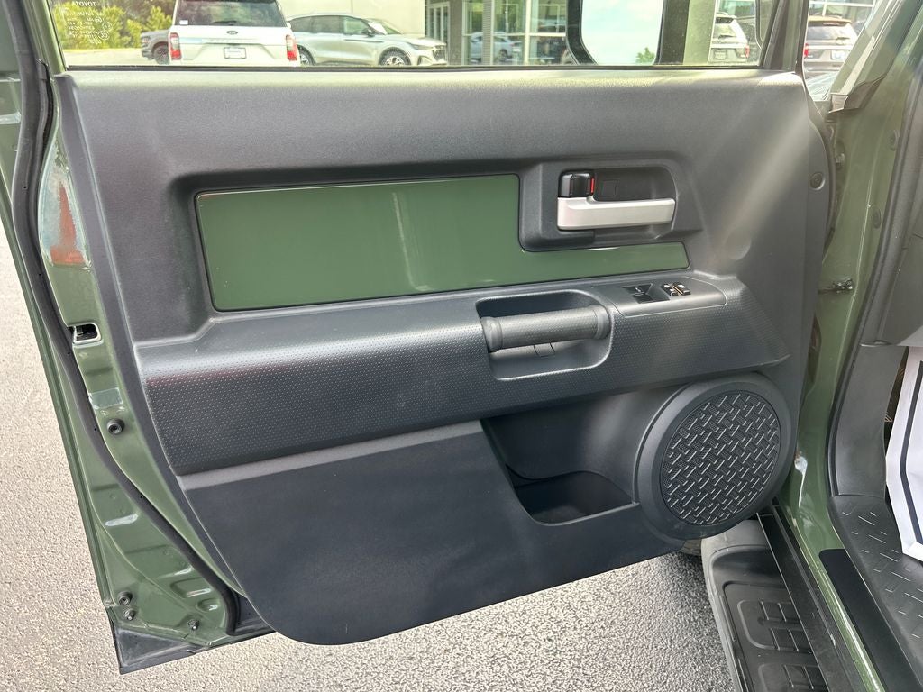 2012 Toyota FJ Cruiser Base