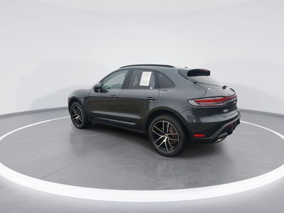 2022 Porsche Macan Base