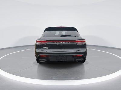 2022 Porsche Macan Base