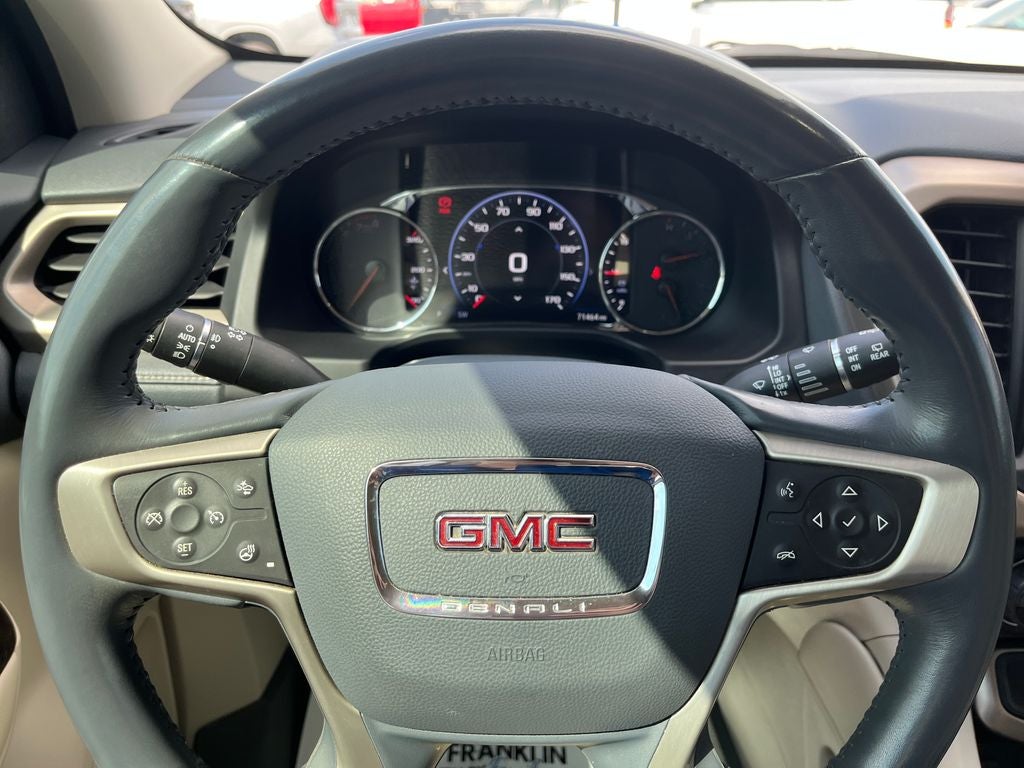 2022 GMC Acadia Denali