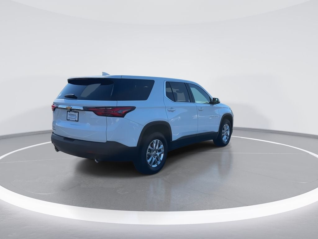 2023 Chevrolet Traverse LS