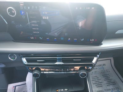 2025 Chevrolet Traverse LT 2LT