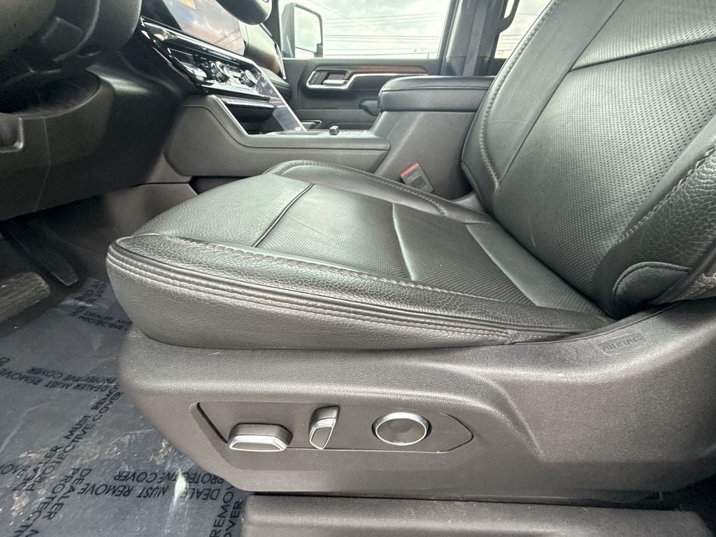 2024 GMC Sierra 2500HD Denali