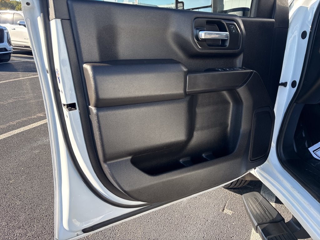 2025 GMC Sierra 2500HD Pro