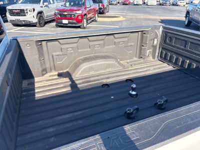 2025 GMC Sierra 2500HD Pro