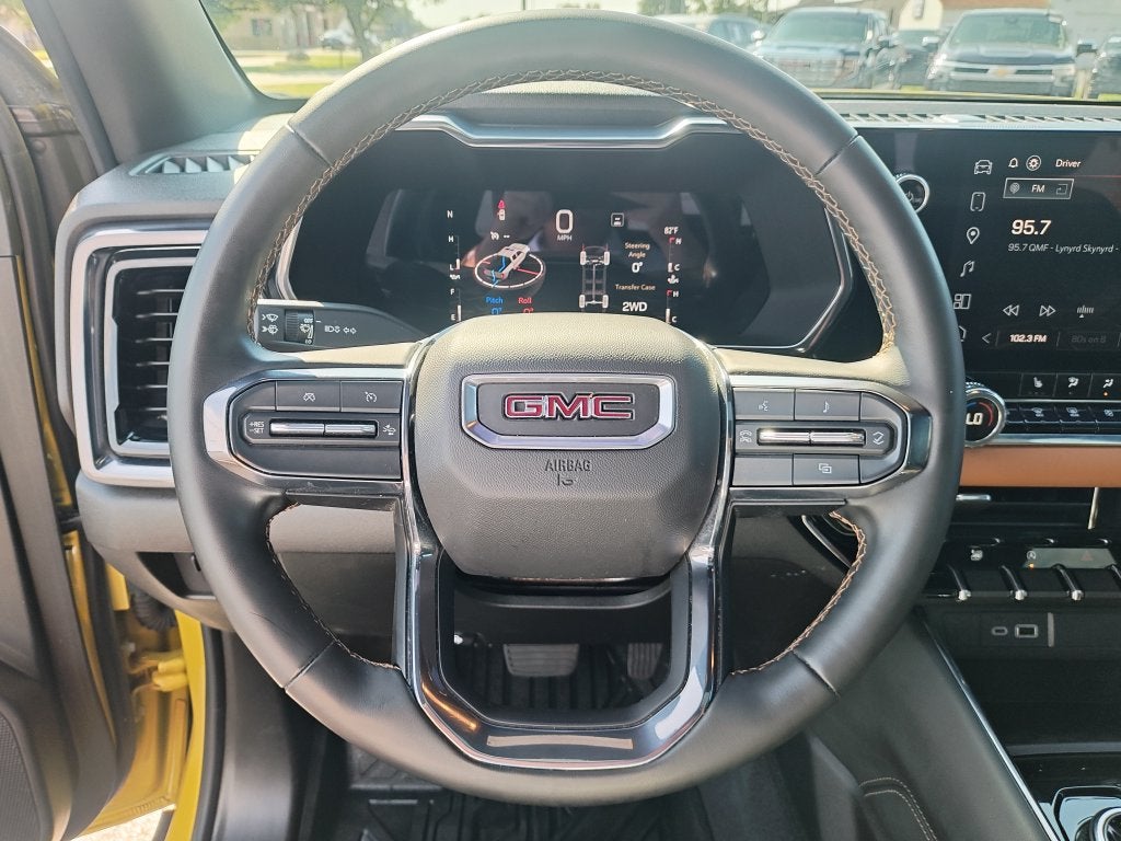 2023 GMC Canyon AT4