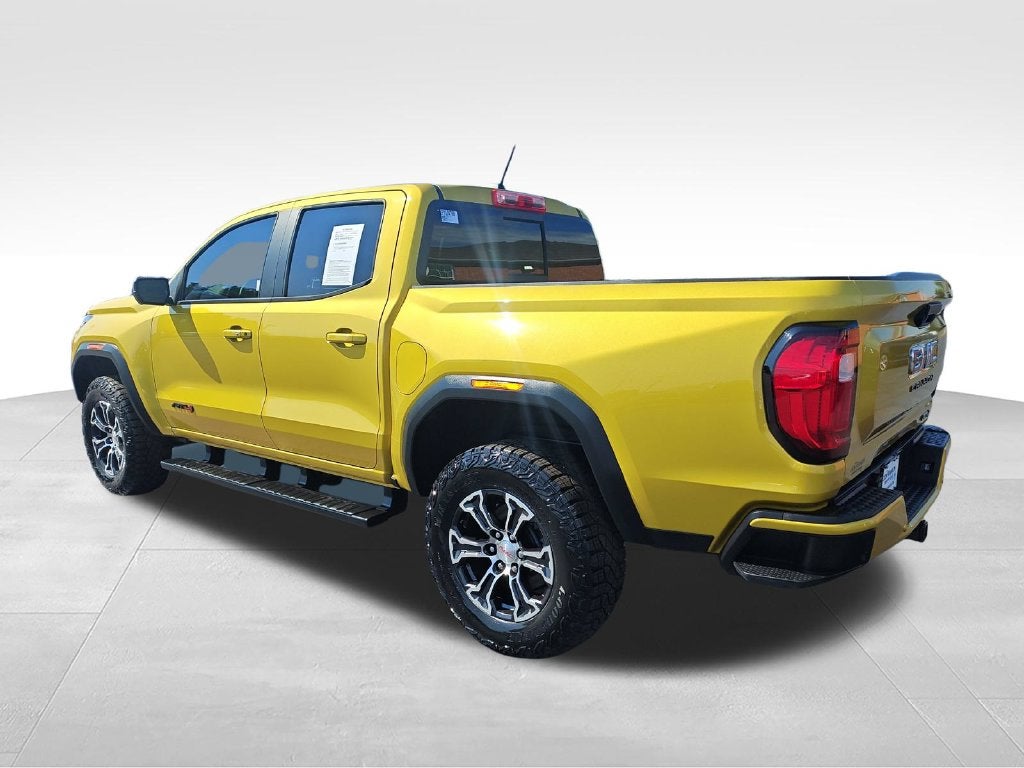 2023 GMC Canyon AT4