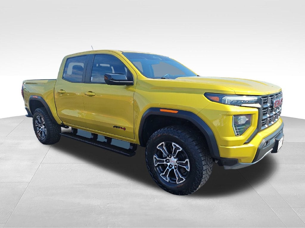 2023 GMC Canyon AT4