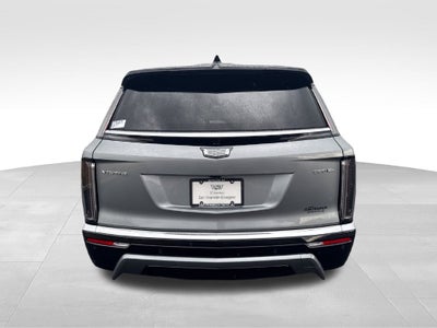 2026 Cadillac VISTIQ Luxury