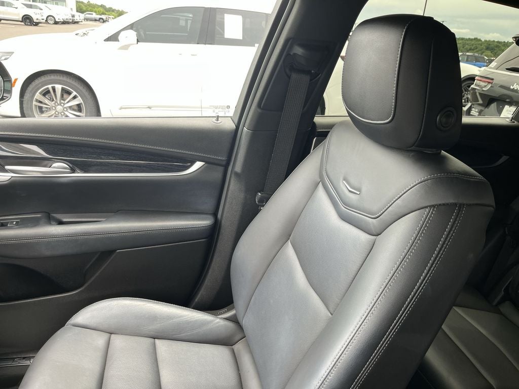 2023 Cadillac XT5 Premium Luxury