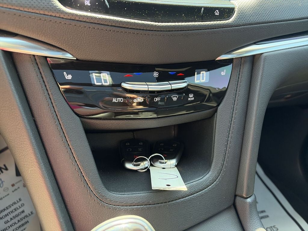 2023 Cadillac XT5 Premium Luxury