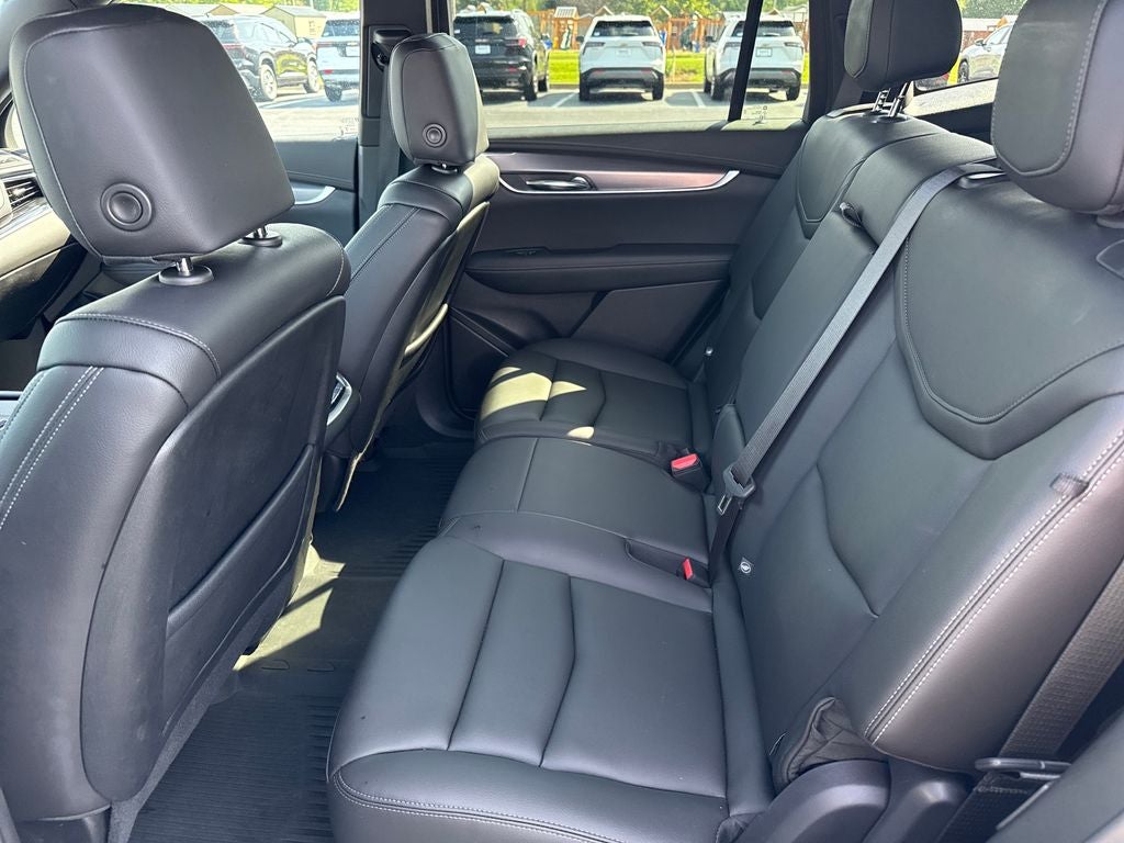 2024 Cadillac XT6 Luxury