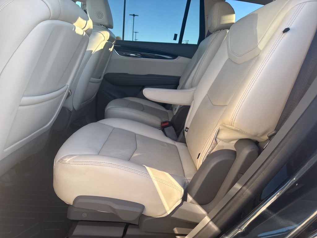 2021 Cadillac XT6 Premium Luxury
