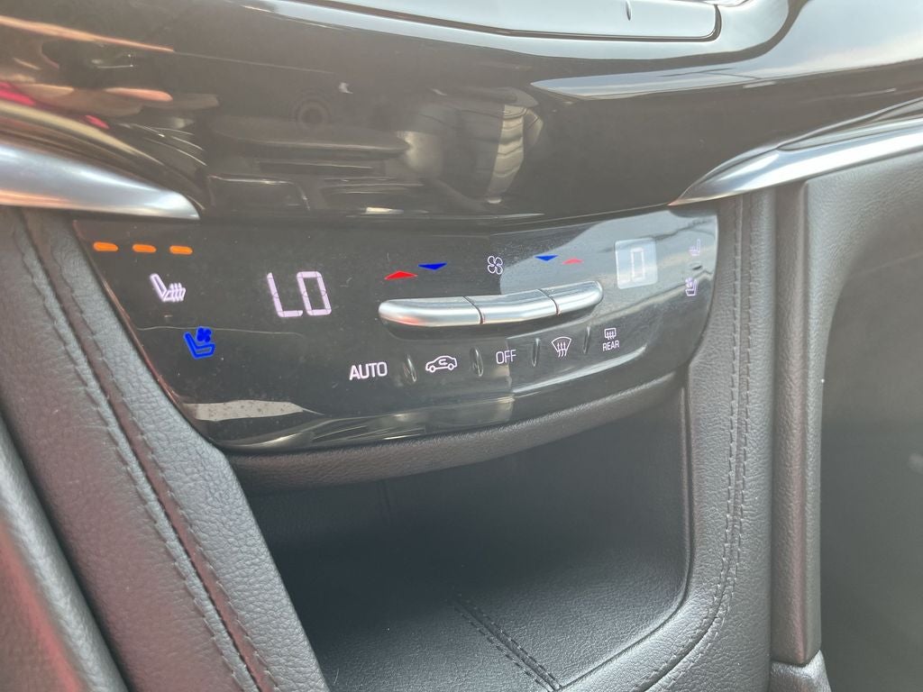 2021 Cadillac XT6 Sport