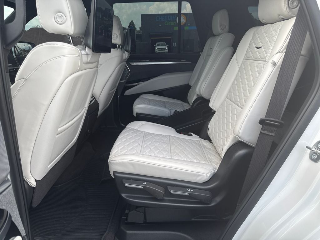 2025 Cadillac Escalade V-Series