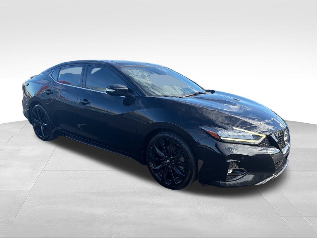 2023 Nissan Maxima SR