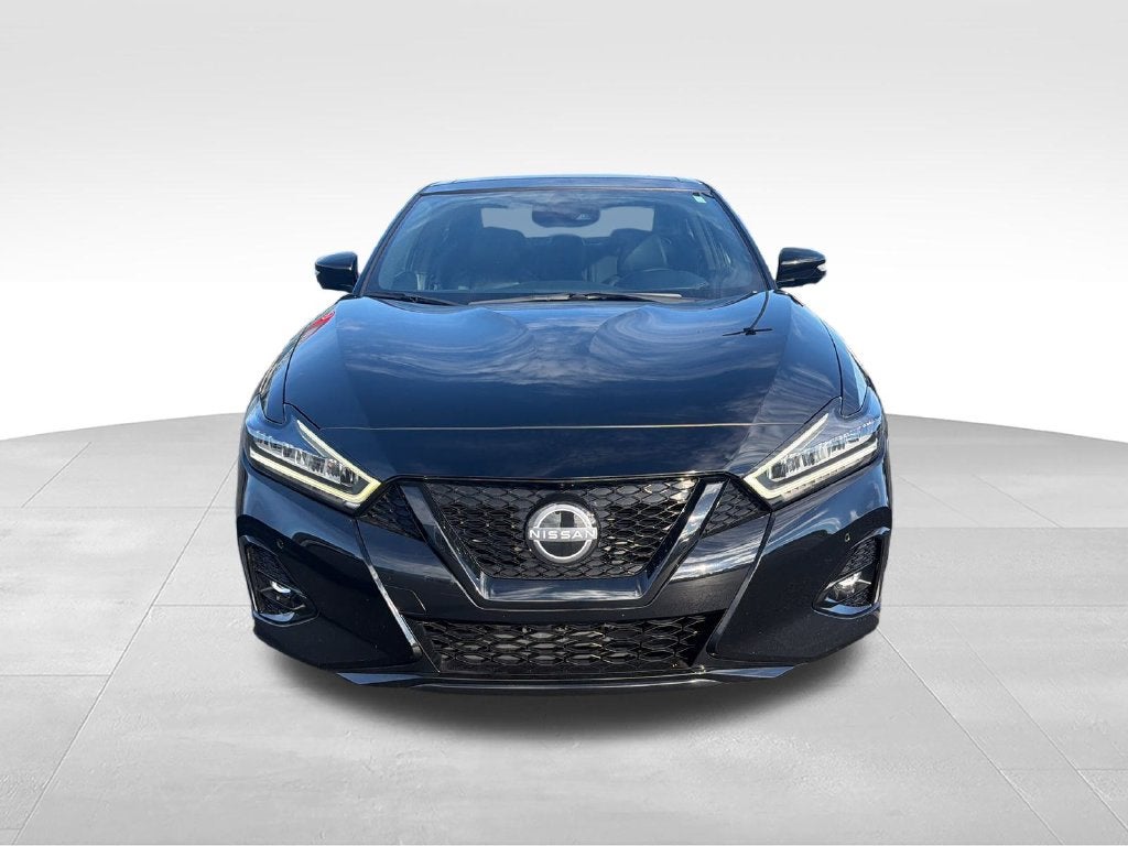 2023 Nissan Maxima SR