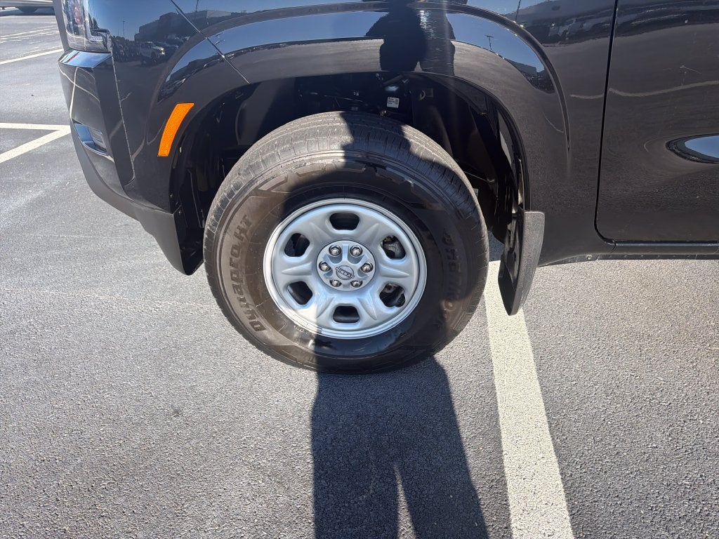 2024 Nissan Frontier S