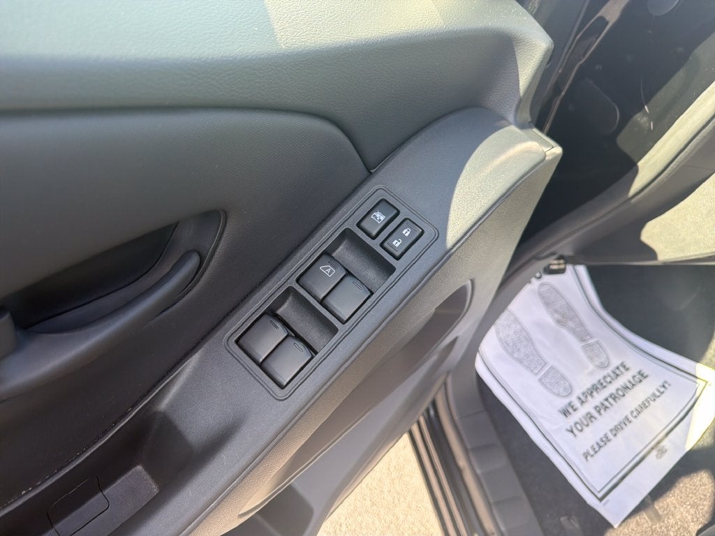 2024 Nissan Frontier S