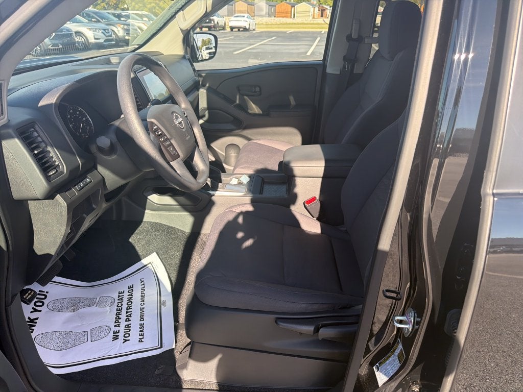 2024 Nissan Frontier S