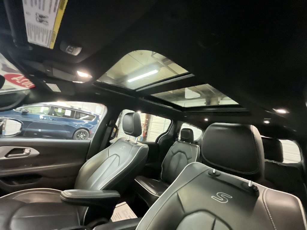 2025 Chrysler Pacifica Limited