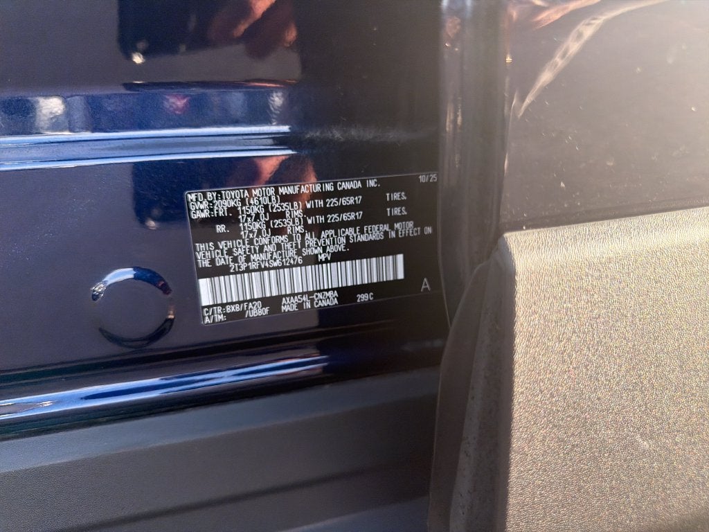 2025 Toyota RAV4 XLE