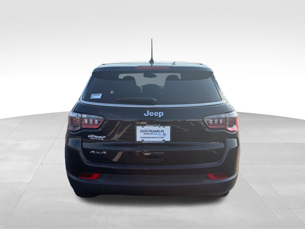 2024 Jeep Compass Sport