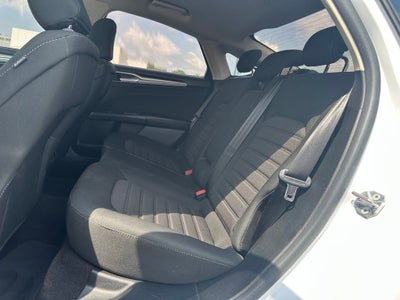 2020 Ford Fusion Hybrid SE