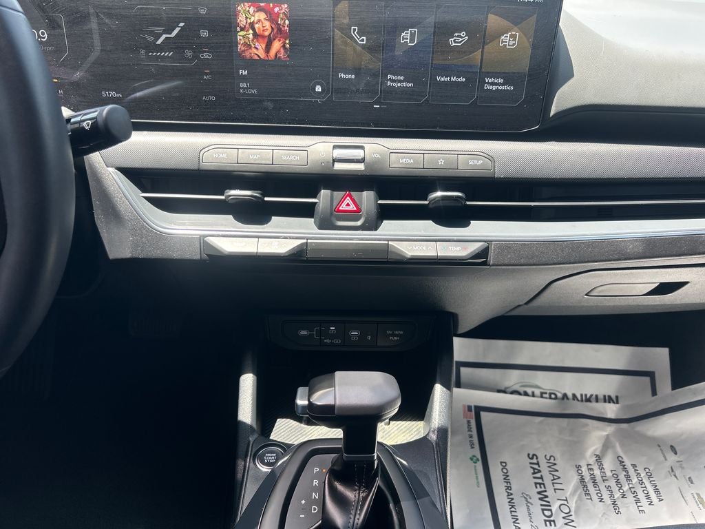2025 Kia K4 EX