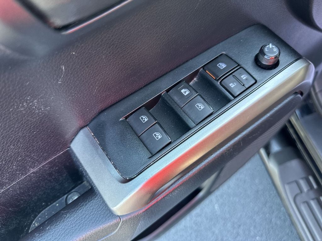 2019 Toyota Tacoma SR5 V6