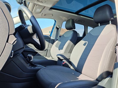2025 Volkswagen Taos 1.5T SE Black