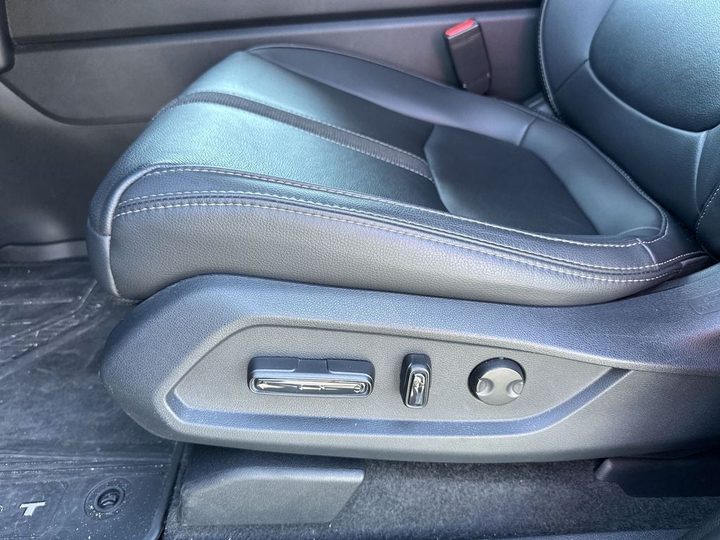 2023 Honda Pilot EX-L 8 Passenger