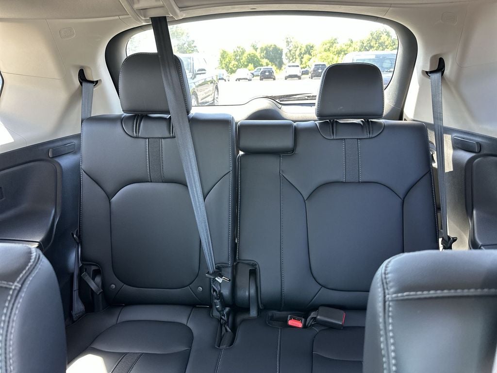 2023 Honda Pilot EX-L 8 Passenger