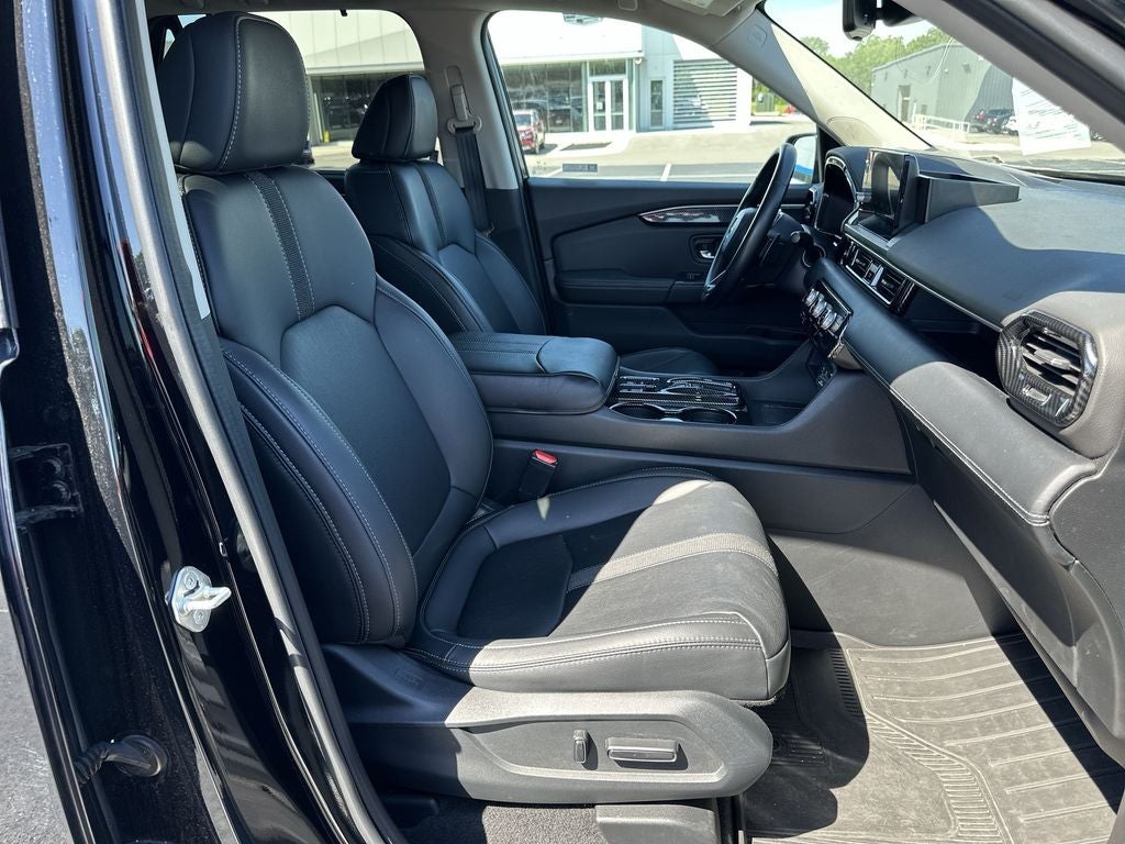 2023 Honda Pilot EX-L 8 Passenger