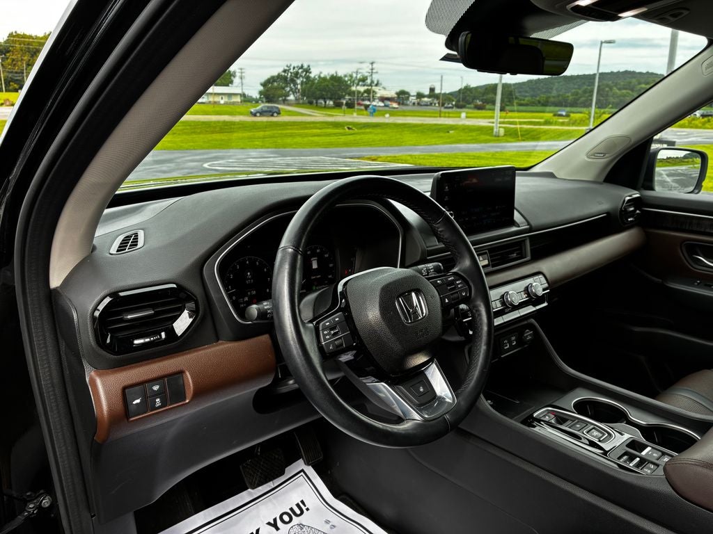 2023 Honda Pilot Elite